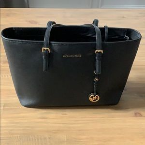 Micheal Kors, large tote shoulder bag
